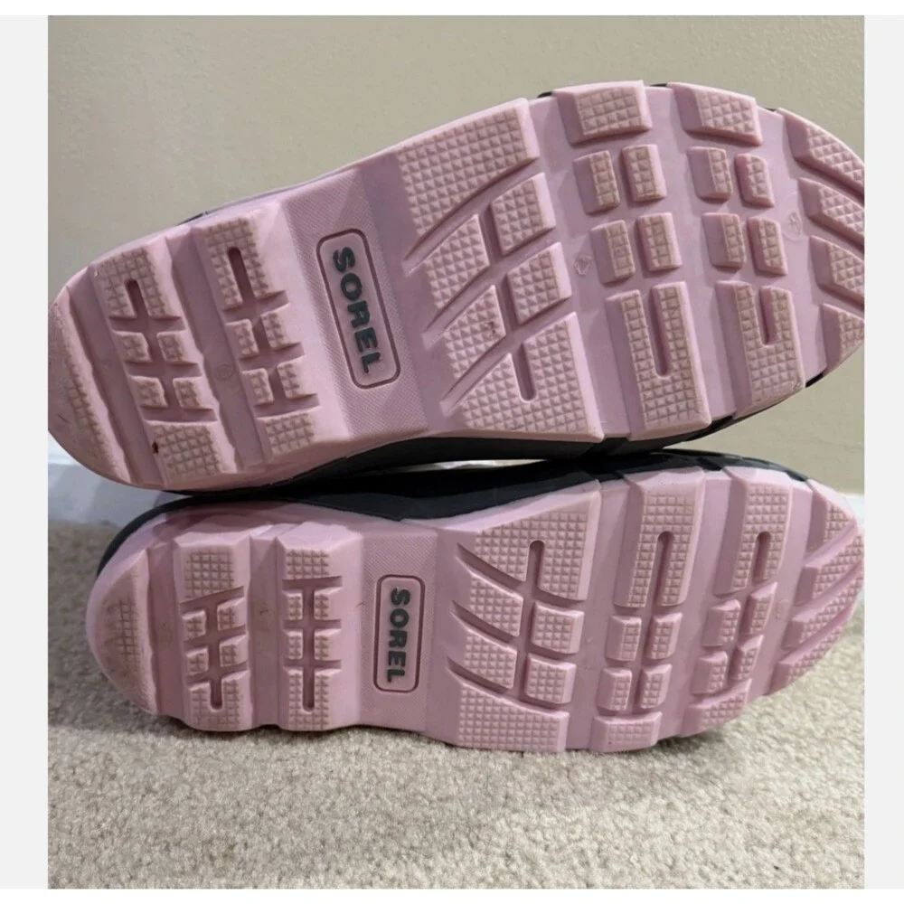 Sorel Girls 6Y Snow Boots Pink Floral Waterproof Winter Rubber Insulated Boot